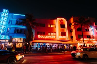Art Deco Miami: A 4-Hour Walk Through Coastal Design History