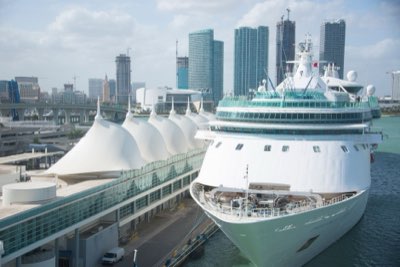 Logistique croisière : Arrivez à Miami 24h avant pour réussir