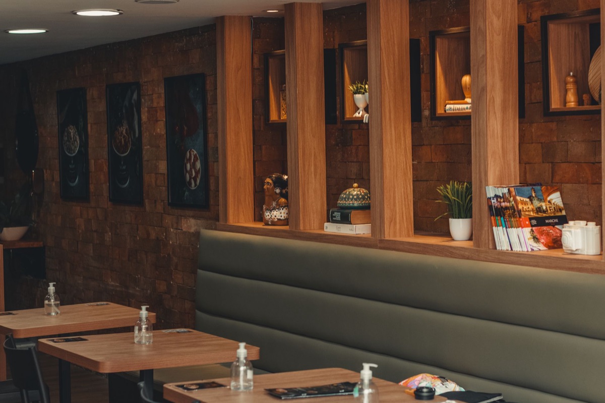 interior de restaurante latino em miami