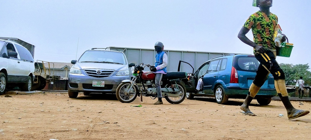 マウンテンバイク乗り手